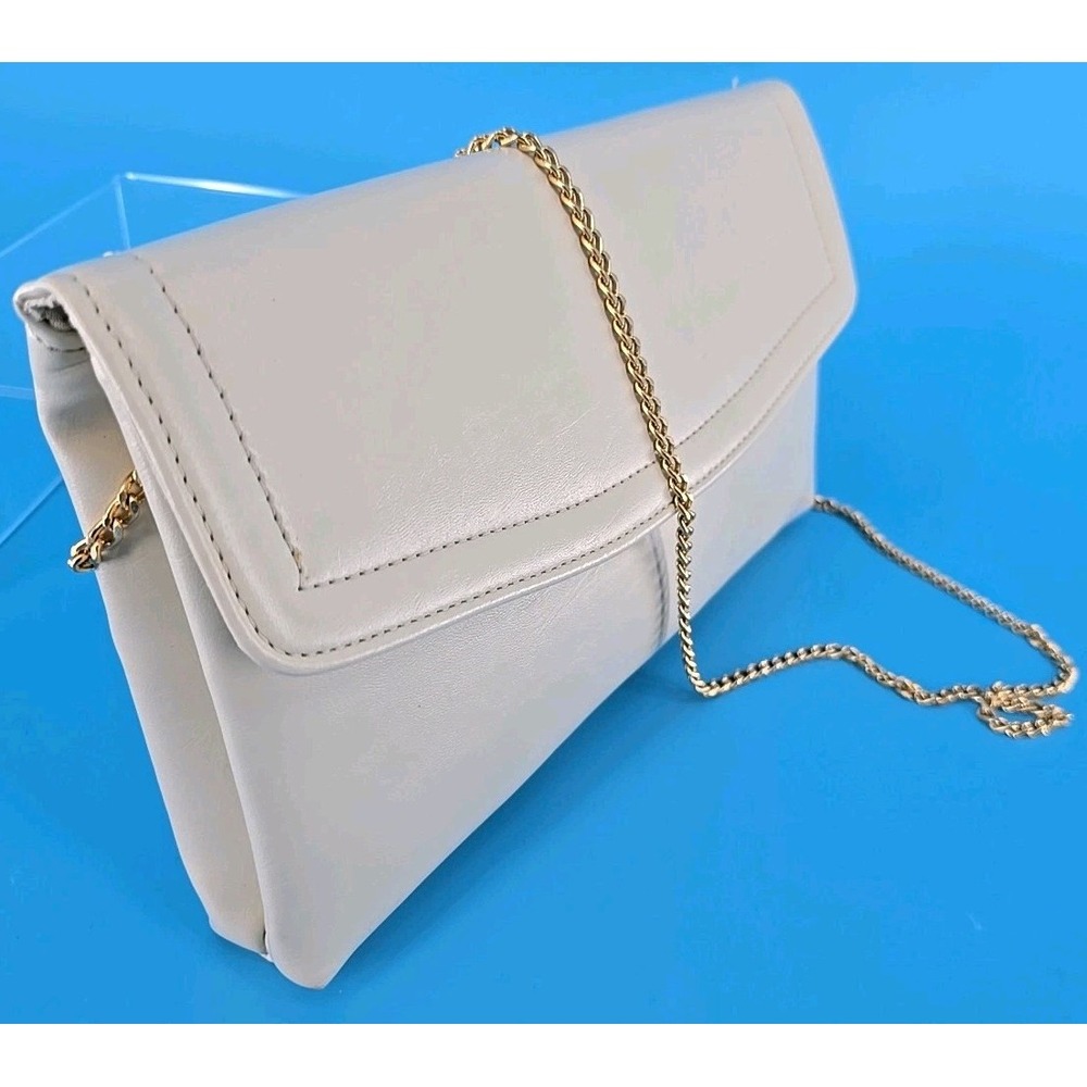 Beautiful Vtg ML USA Beige Ivory Clutch Handbag Bag Purse Kiss Closure W/ Chain